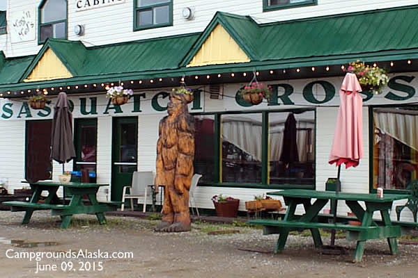 Sasquatch Crossing Lodge and Restaurant B.C.